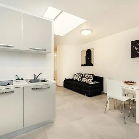 Aparthotel Vincanto Old Town 2*